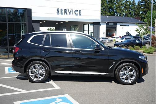 Black 2024 BMW X3 xDrive30i