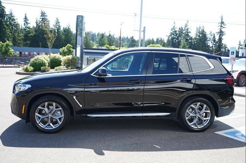 Black 2024 BMW X3 xDrive30i