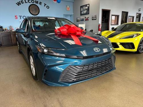 2025 Toyota Camry XLE