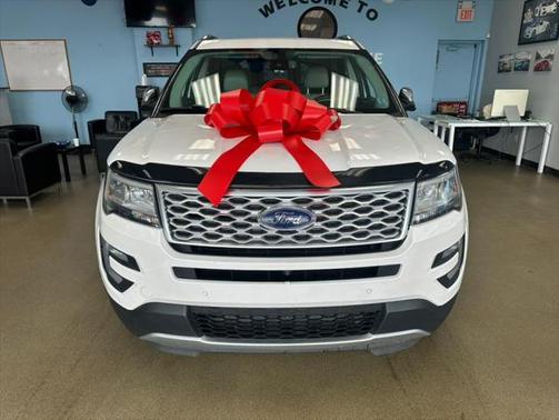 2017 Ford Explorer Platinum