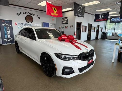Mineral White Metallic 2022 BMW 330 xDrive