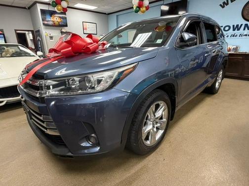 2017 Toyota Highlander Limited Platinum