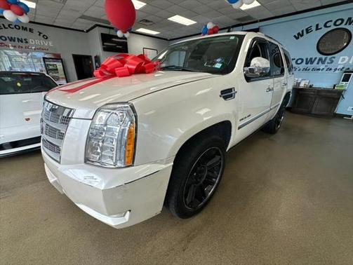 2011 Cadillac Escalade Platinum Edition