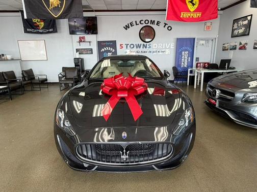 Nero Carbonio (Black) 2013 Maserati GranTurismo Sport