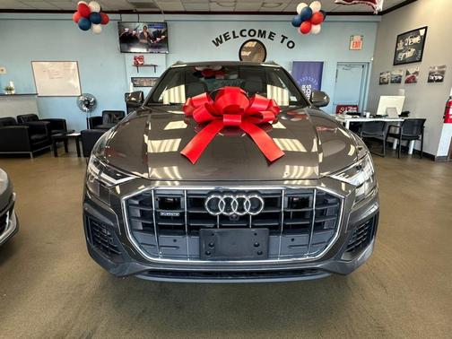 2019 Audi Q8 3.0T Premium Plus