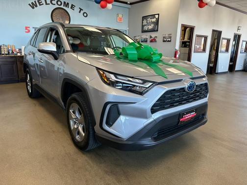 2023 Toyota RAV4 Hybrid XLE