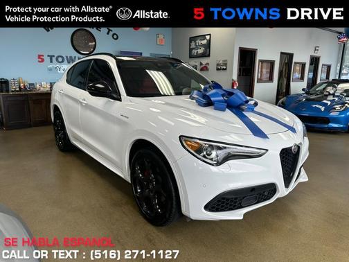 2023 Alfa Romeo Stelvio Veloce AWD