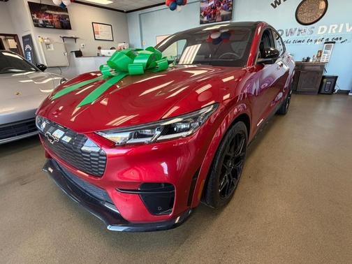 2022 Ford Mustang Mach-E GT