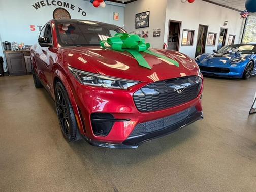 2022 Ford Mustang Mach-E GT