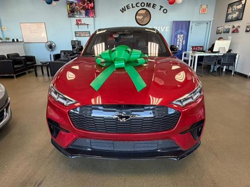 2022 Ford Mustang Mach-E GT