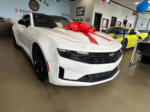 2019 Chevrolet Camaro 1LT