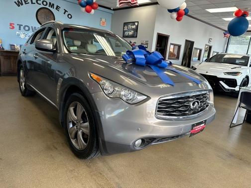2009 INFINITI FX35 Base
