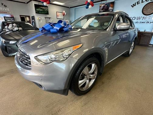 2009 INFINITI FX35 Base
