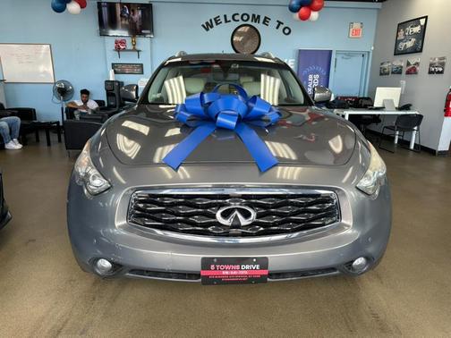 2009 INFINITI FX35 Base