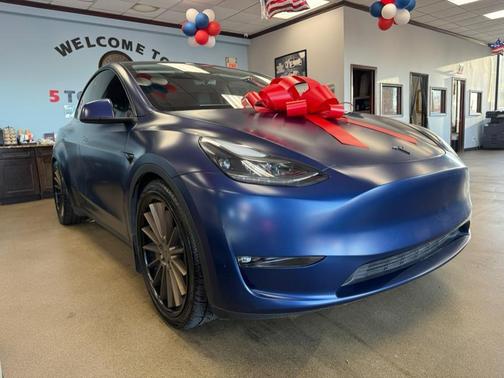 2023 Tesla Model Y Performance Dual Motor All-Wheel Drive