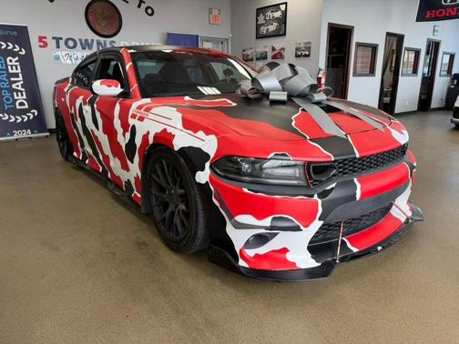 White Knuckle Clearcoat 2019 Dodge Charger Scat Pack