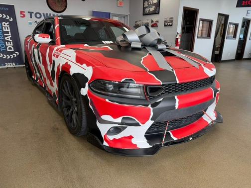 White Knuckle Clearcoat 2019 Dodge Charger Scat Pack