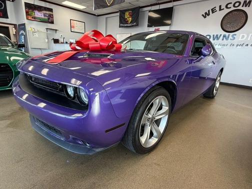 Plum Crazy Pearlcoat 2018 Dodge Challenger SXT