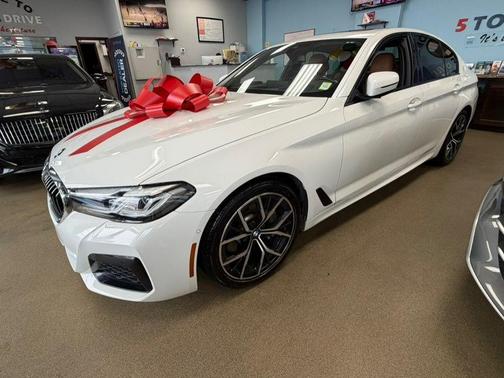 2021 BMW 530 xDrive