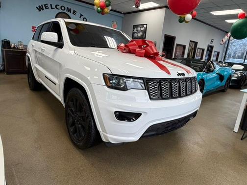 2021 Jeep Grand Cherokee Laredo