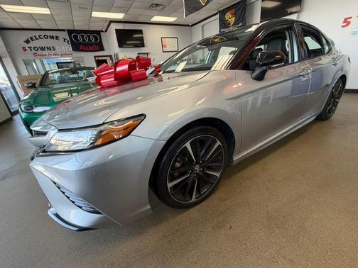 Celestial Silver Metallic 2019 Toyota Camry XSE