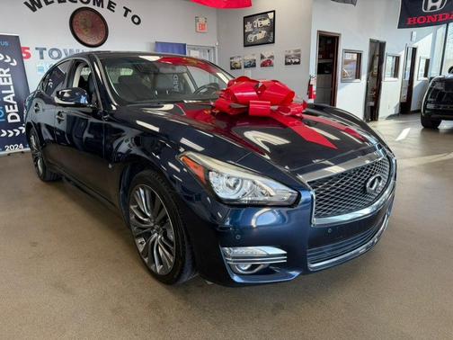 Hagane Blue 2019 INFINITI Q70 3.7 LUXE