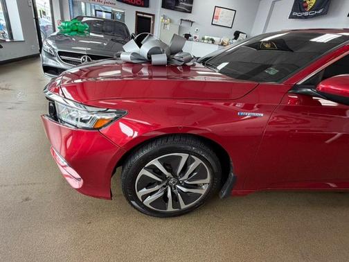 Radiant Red Metallic 2020 Honda Accord Hybrid Base