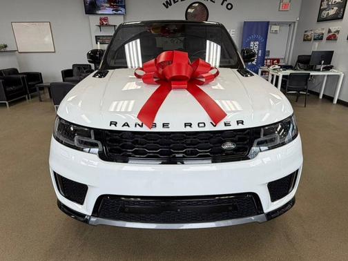 2021 Land Rover Range Rover Sport HSE Silver Edition