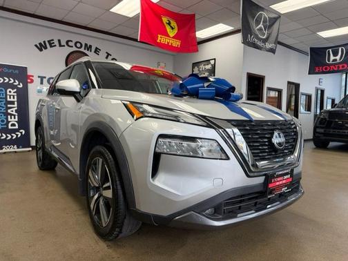 Brilliant Silver Metallic 2022 Nissan Rogue SL