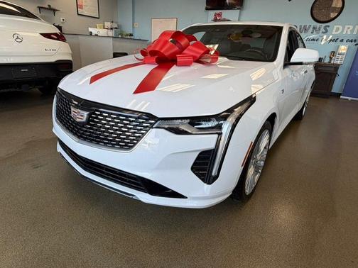 2020 Cadillac CT4 Premium Luxury