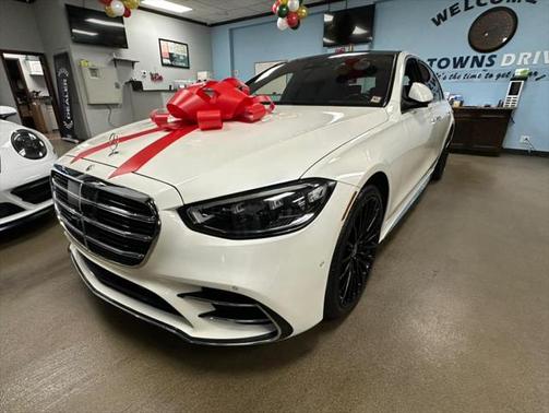 2022 Mercedes-Benz S-Class 4MATIC