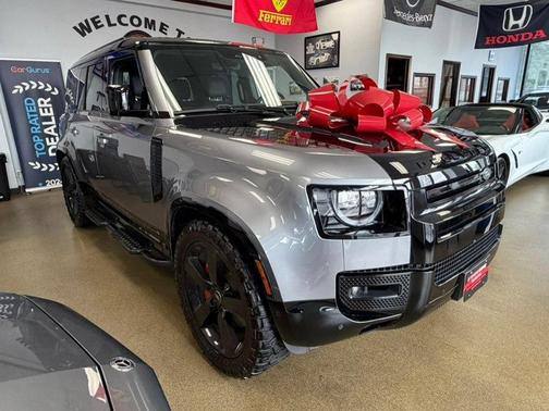 Eiger Grey Metallic 2024 Land Rover Defender 110 P400 X