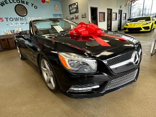 2014 Mercedes-Benz SL-Class 2dr Roadster SL 550