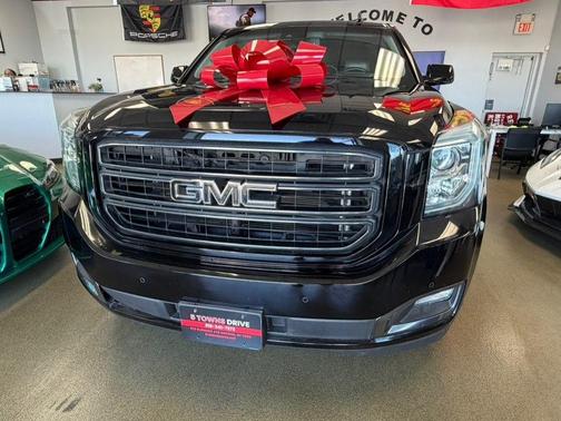 Onyx Black 2019 GMC Yukon SLT