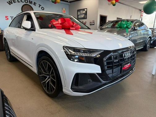 2020 Audi Q8 55 Prestige