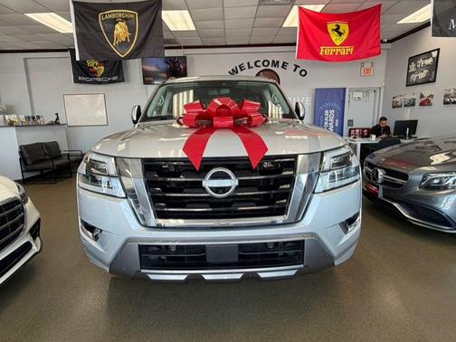Brilliant Silver Metallic 2023 Nissan Armada SL 4WD