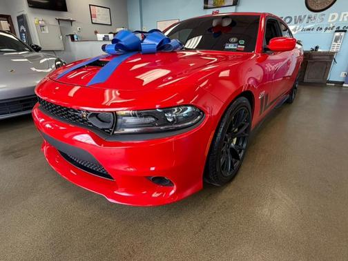 2019 Dodge Charger Scat Pack