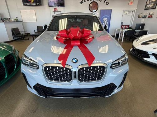 Brooklyn Grey Metallic 2023 BMW X4 xDrive30i