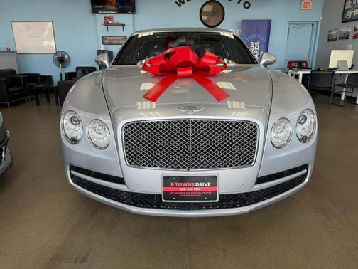 2015 Bentley Flying Spur Base