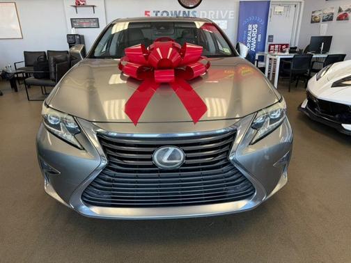 Nebula Gray Pearl 2016 Lexus ES 350 Base