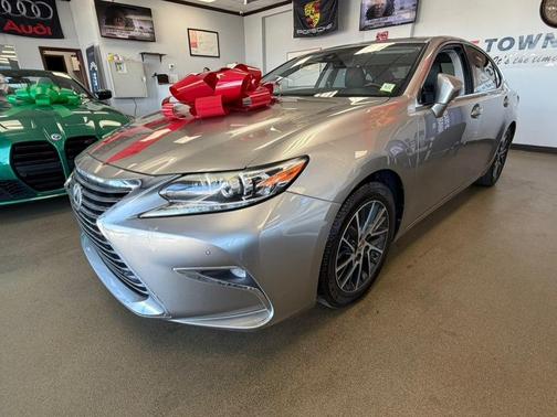 Nebula Gray Pearl 2016 Lexus ES 350 Base