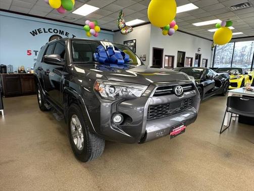 2022 Toyota 4Runner SR5