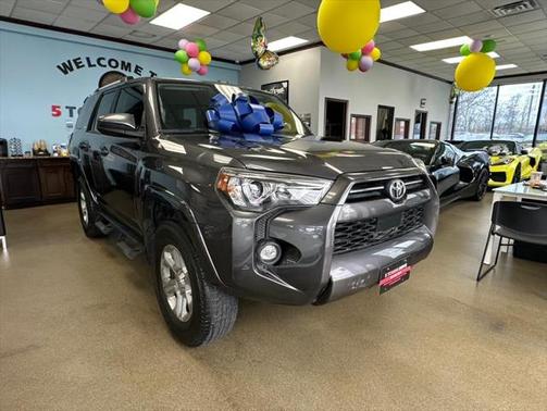 2022 Toyota 4Runner SR5