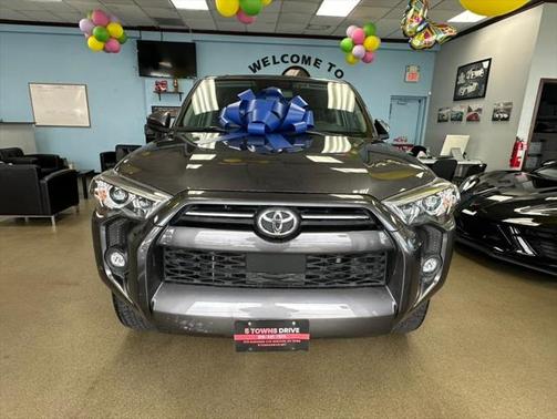 2022 Toyota 4Runner SR5
