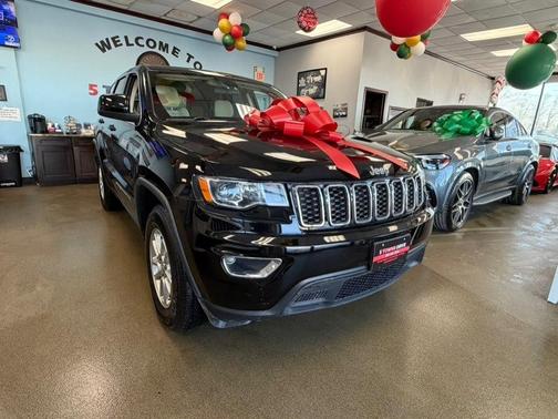 2019 Jeep Grand Cherokee Laredo