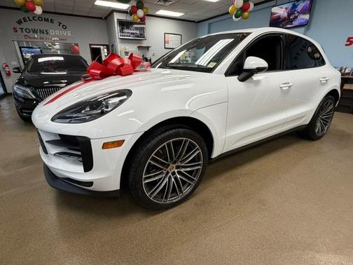 2020 Porsche Macan AWD