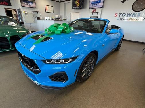 Grabber Blue Metallic 2024 Ford Mustang GT Premium