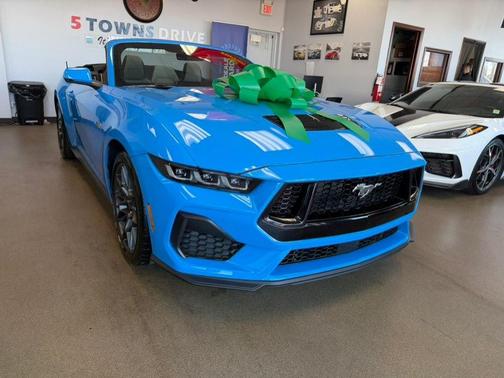 Grabber Blue Metallic 2024 Ford Mustang GT Premium