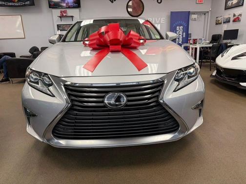2016 Lexus ES 350 Base