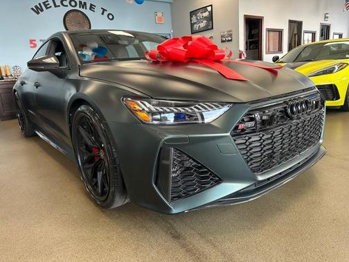 2021 Audi RS 7 4.0T